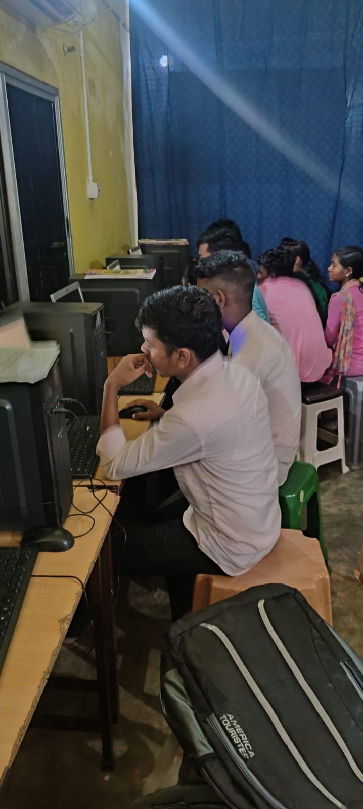 Computer And Women Skill