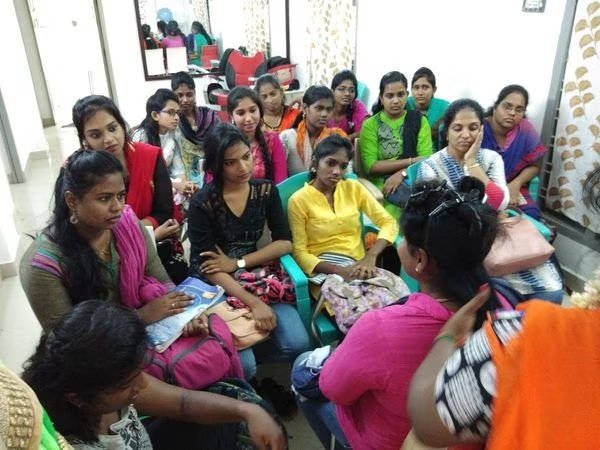 Computer And Women Skill